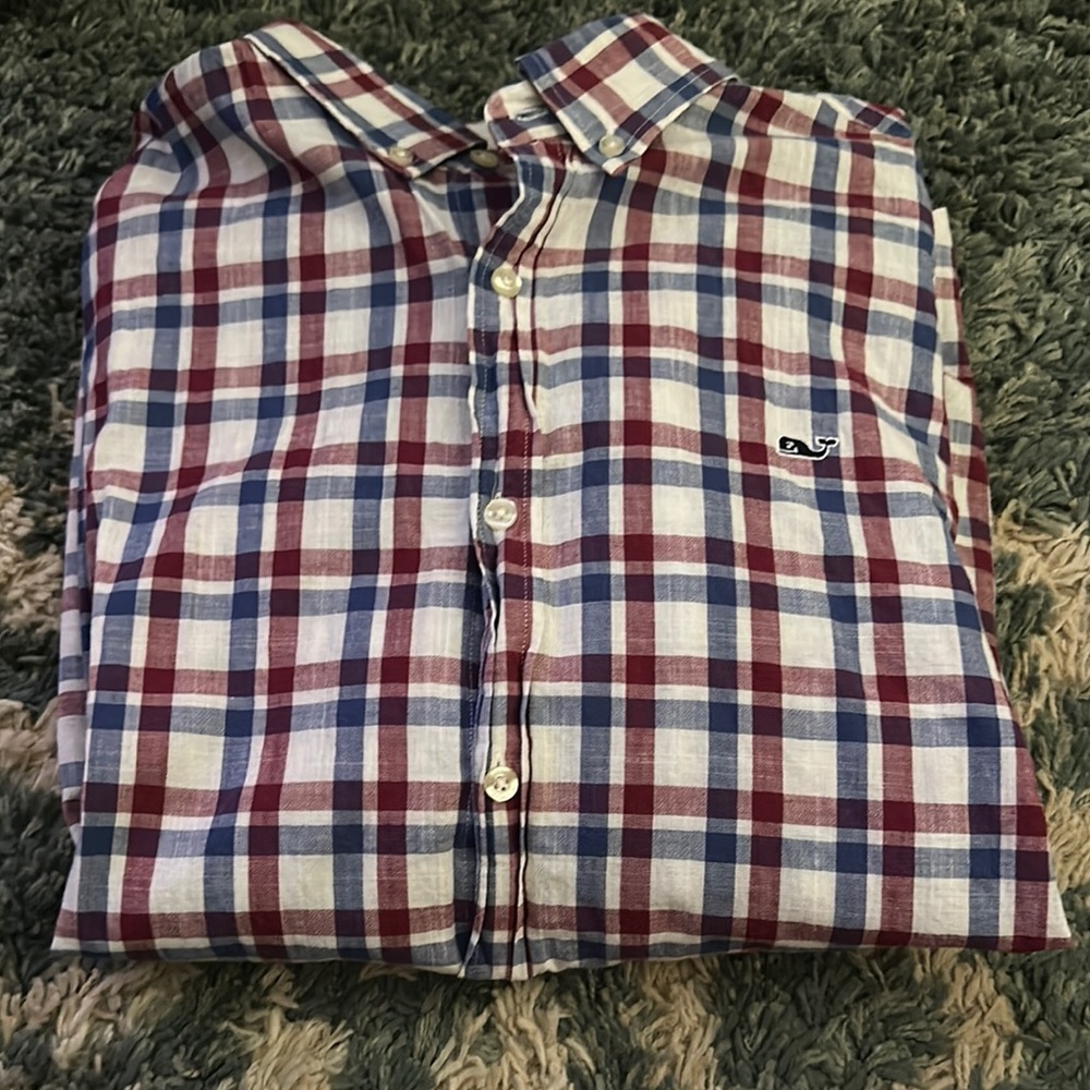 Vineyard Vines Blue and Red Casual Button Down Shirt